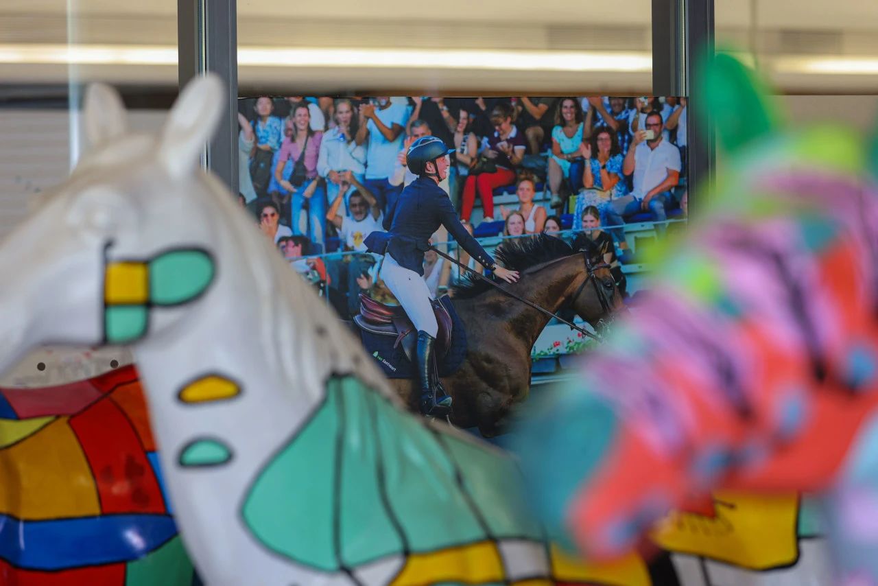 上海国际马术公益赛圆满落幕，英国场地障碍新星成为“最大赢家” ... 