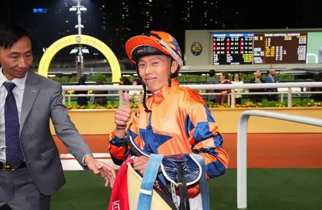 犀利！骑师何泽尧昨晚连夺三冠
